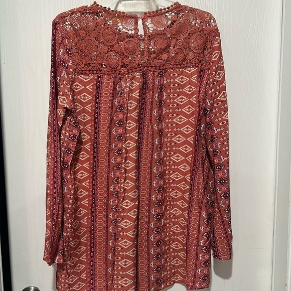 Weekend by Suzanne Betro crocheted Lace Top Blouse size XL - Picture 4 of 4